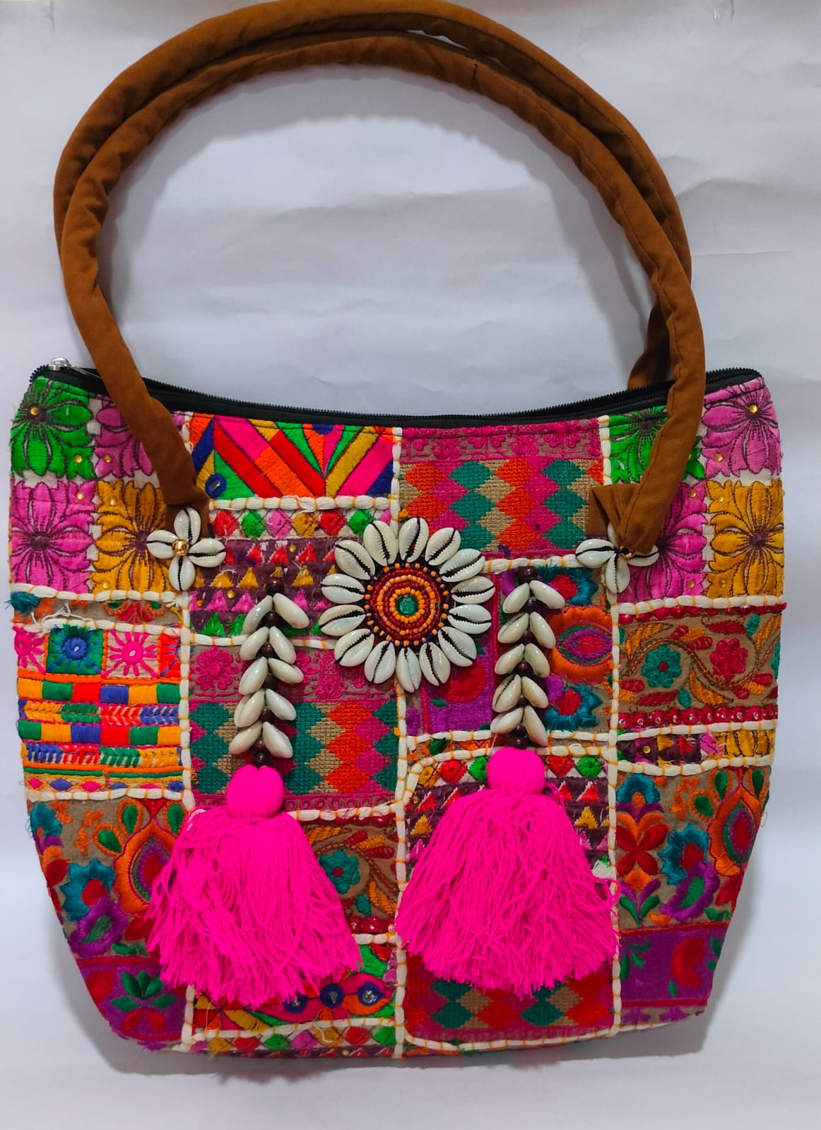 Pink Patchwork Banjara Shells Canvas Tote Bag – Boho Zipper Shoulder Bag for Beach & Parties