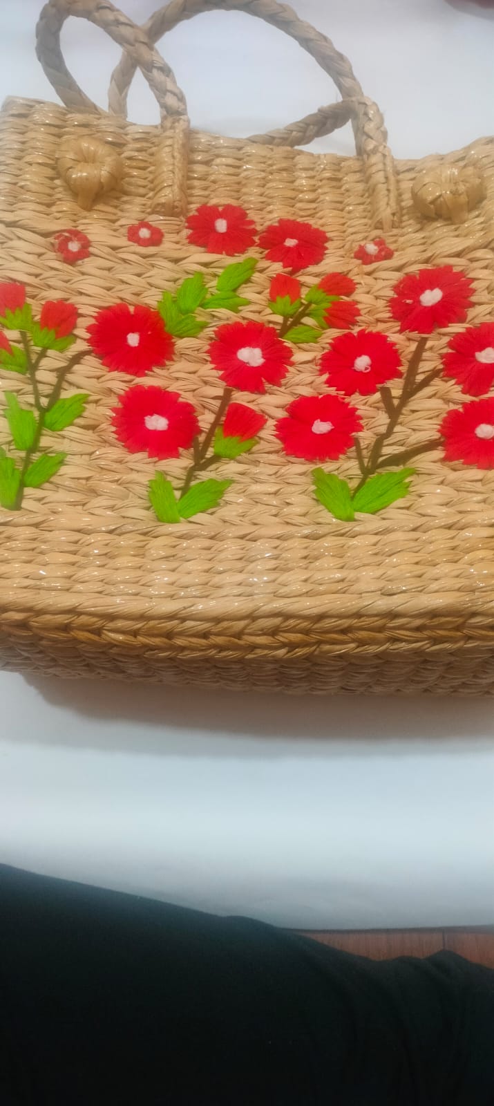 Handwoven Kauna Grass Tote Bag with Red Floral Embroidery – Natural Handmade Medium Carry Handbag