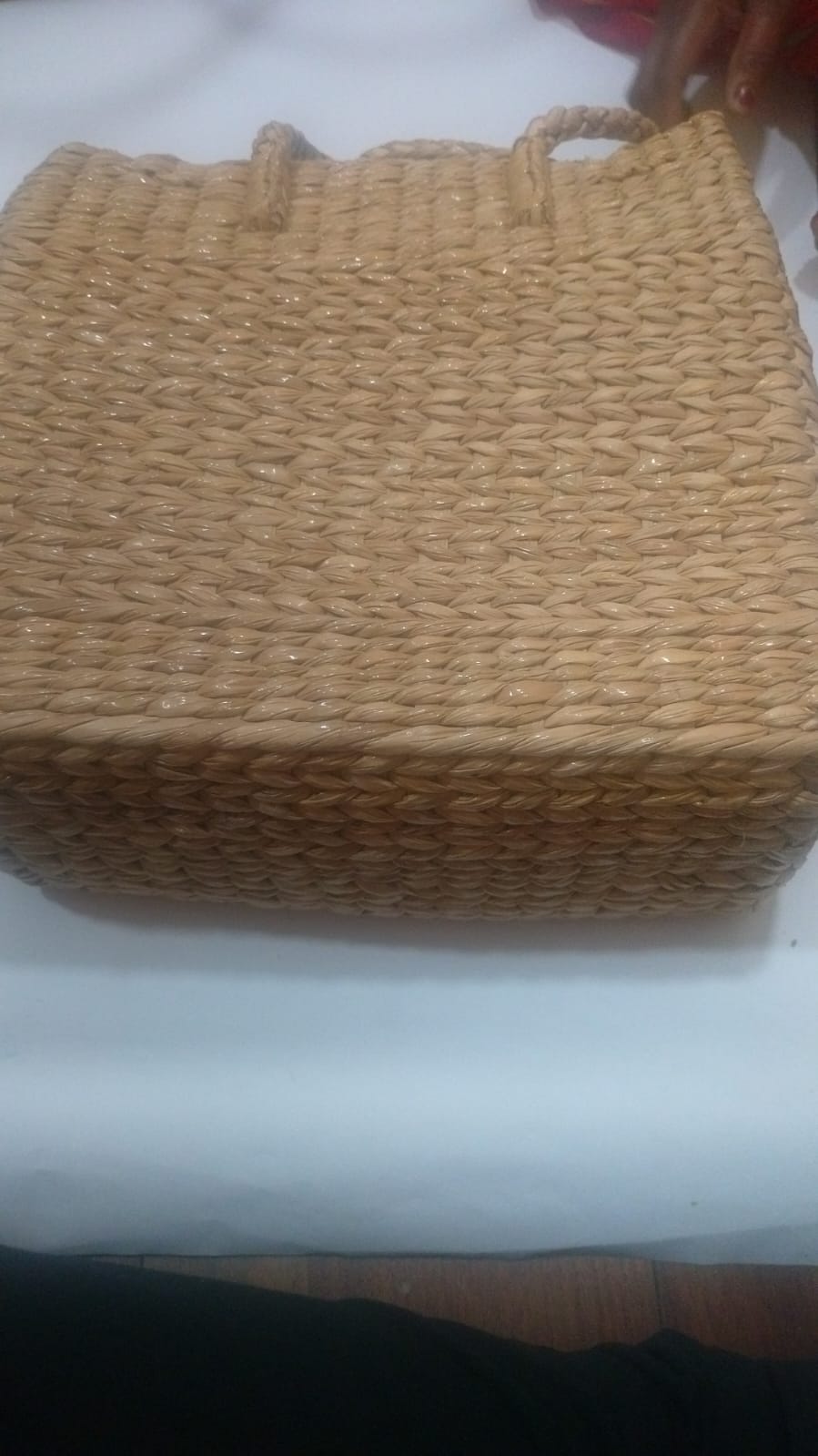 Handwoven Kauna Grass Tote Bag with Red Floral Embroidery – Natural Handmade Medium Carry Handbag