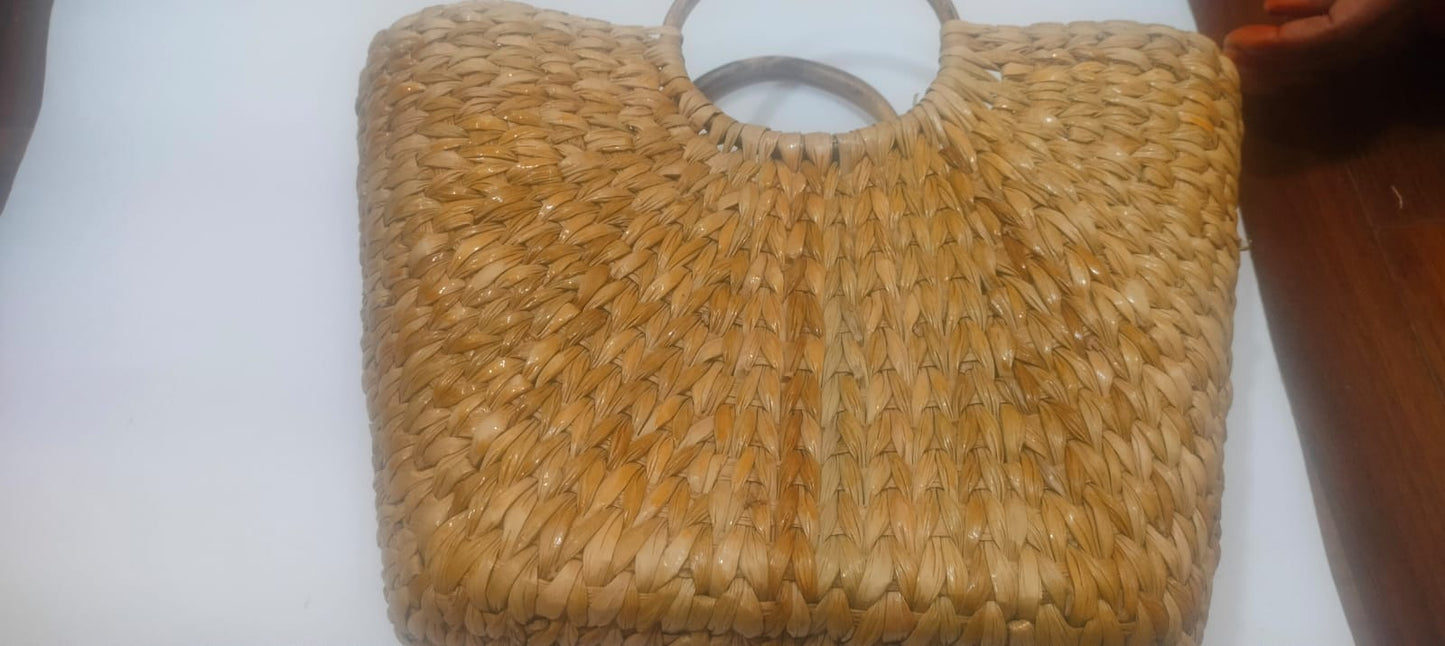 Manipuri Floral Handwoven Kauna Grass Handbag – Pure Natural Medium Handy Beach & Casual Tote